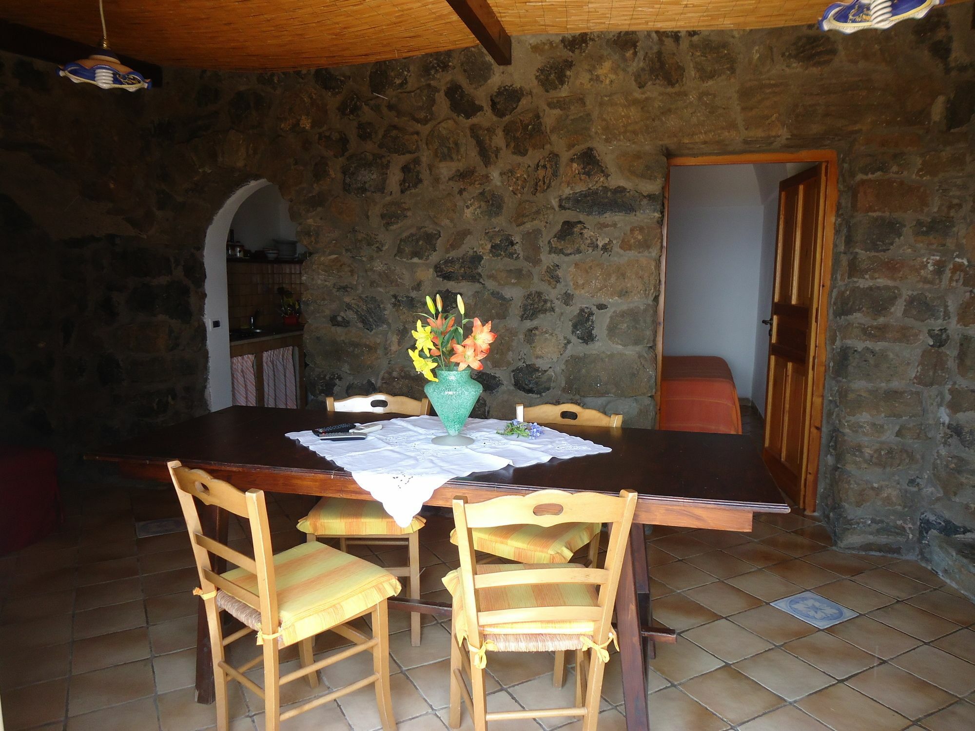 Agriturismo Zibibbodoro Scauri (Sicily) Exterior foto